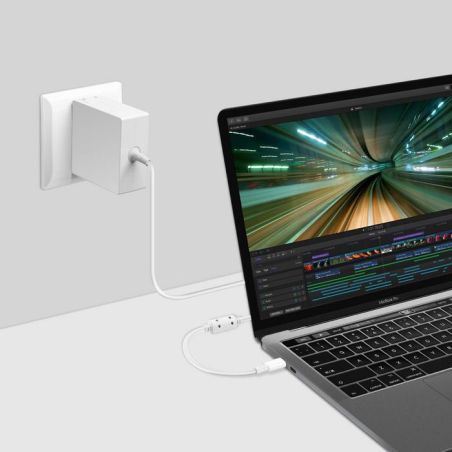 Alimentatore USB-C 45W PD3.0 CoreParts EU UK per Laptop Tablet Bianco